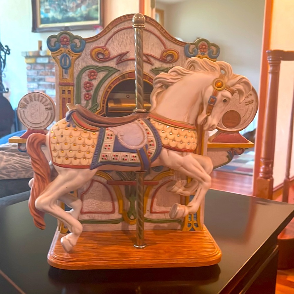 Tobin Fraley Wurlitzer carousel horse